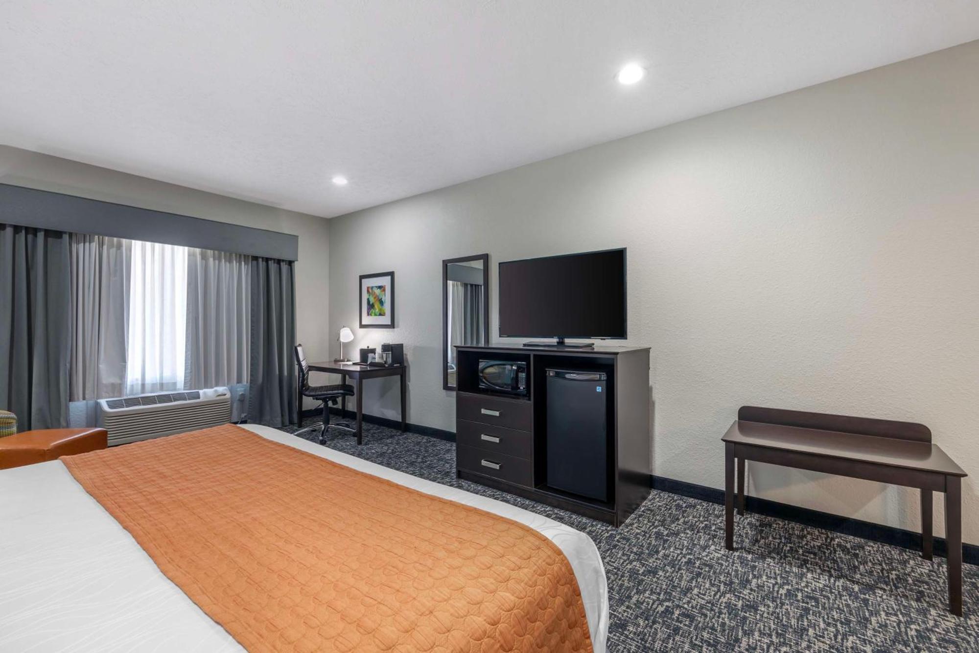 Best Western Plus Owensboro Exterior photo
